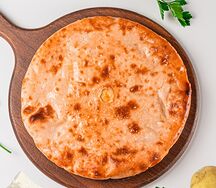 Пирог с картошкой, грибами и сыром