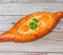 Хачапури по-аджарски