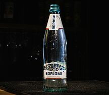Вода Borjomi газированная