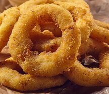 Кольца кальмара, жаренные в пивном кляре