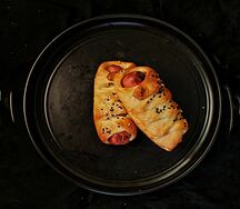 Сосиска в тесте с сыром