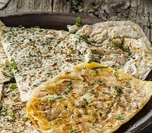 Кутабы с сыром Сулугуни