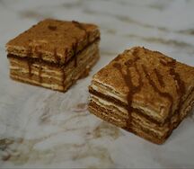 Торт Медовик карамельный
