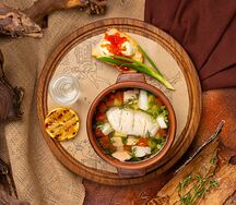 Уха по-царски с красной икрой