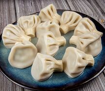 Хинкали с сыром и зеленью
