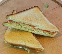 Сэндвич Цезарь с курицей