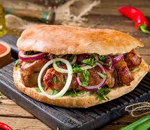 Шашлык из cвинoй мякоти в хлебе