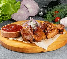 Шашлык из cвинoй шейки