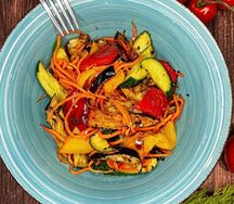 Салат с баклажаном