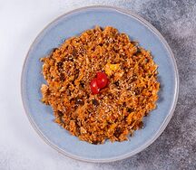 Жареный рис с говядиной и кимчи