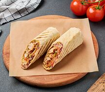 Шаурма с курицей на мангале