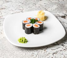 Ролл Сяке маки лосось