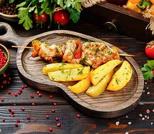 Комбо Куриный шашлык с картошечкой по-деревенски