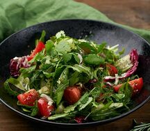 Фирменный овощной салат