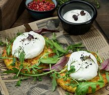 Драники с яйцом пашот