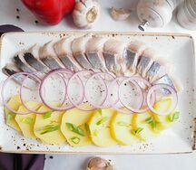 Селедочка с отварным картофелем