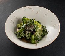 Салат из куриной печени
