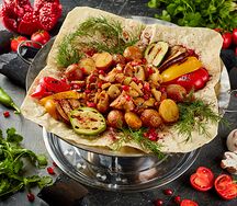 Садж из курицы, приготовленный на углях