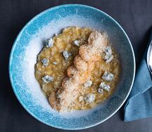 Тыквенное с горгонзолой и креветками