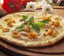 Пицца с морепродуктами