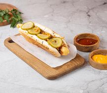 Датский хот-дог с куриной сосиской