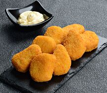 Наггетсы куриные с соусом