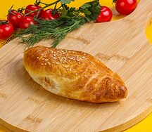 Пирожок с капустой