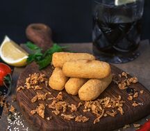 Сырные палочки в панировке