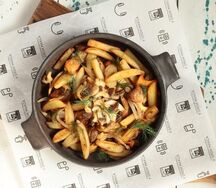 Жареный картофель с грибами