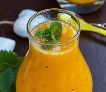 Домашний лимонад Манго-маракуйя