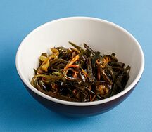 Салат из морской капусты