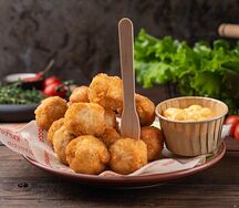 Куриные шарики с соусом