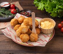 Куриные шарики с соусом