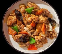 Томленая курица с овощами