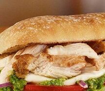 Панини с куриной грудкой и горчичным соусом