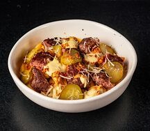 Фри с говядиной и Блю Чиз