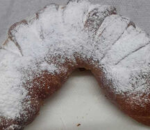 Булочка с бананом