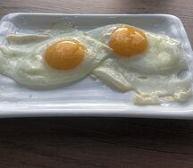 Яичница глазунья из 3 яиц