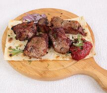 Шашлык из бараньей мякоти в маринаде