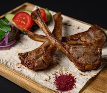 Шашлык из каре ягненка