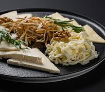 Ассорти из грузинских сыров