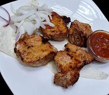 Шашлык из cвинoй шейки