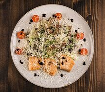 Салат цезарь из курицы от Шефа