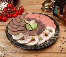 Ассорти мясное