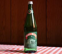 Минеральная вода Knjaz Milos сильногазированная 