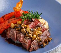 Стейк тальята с овощами на гриле 