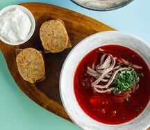 Борщ с салом