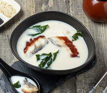 Суп сливочный с угрем