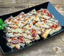 Суши-пицца с пепперони