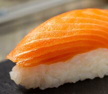 Суши Лосось